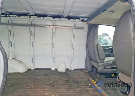 2013 Chevrolet Express G1500 from USA, damaged, VIN 1GCSHAF46D1158621